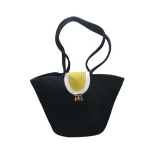 Cozy clutch Black hand bag